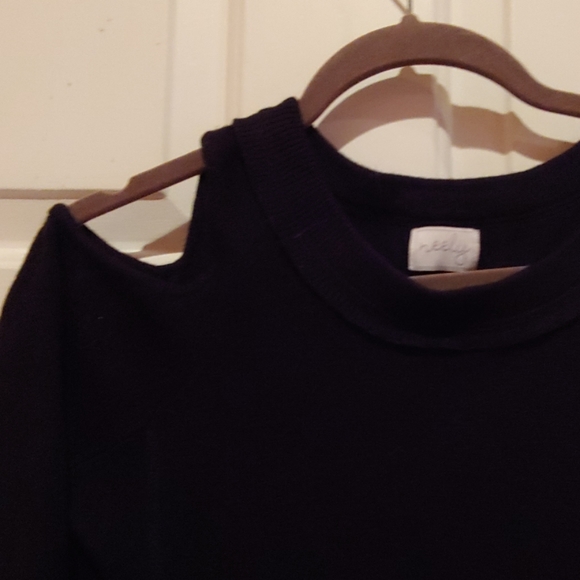 Open shoulder sweater tunic - Picture 2 of 3